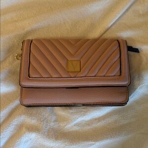 Elegant Tan Quilted Women's Wallet